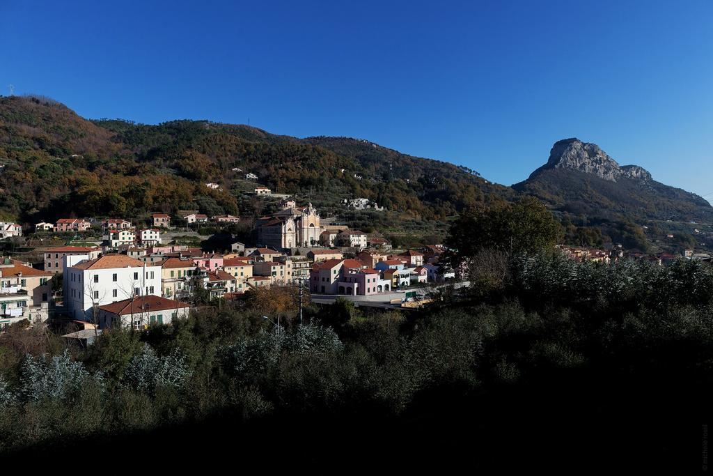 Locanda Piemontese Calice Ligure Buitenkant foto